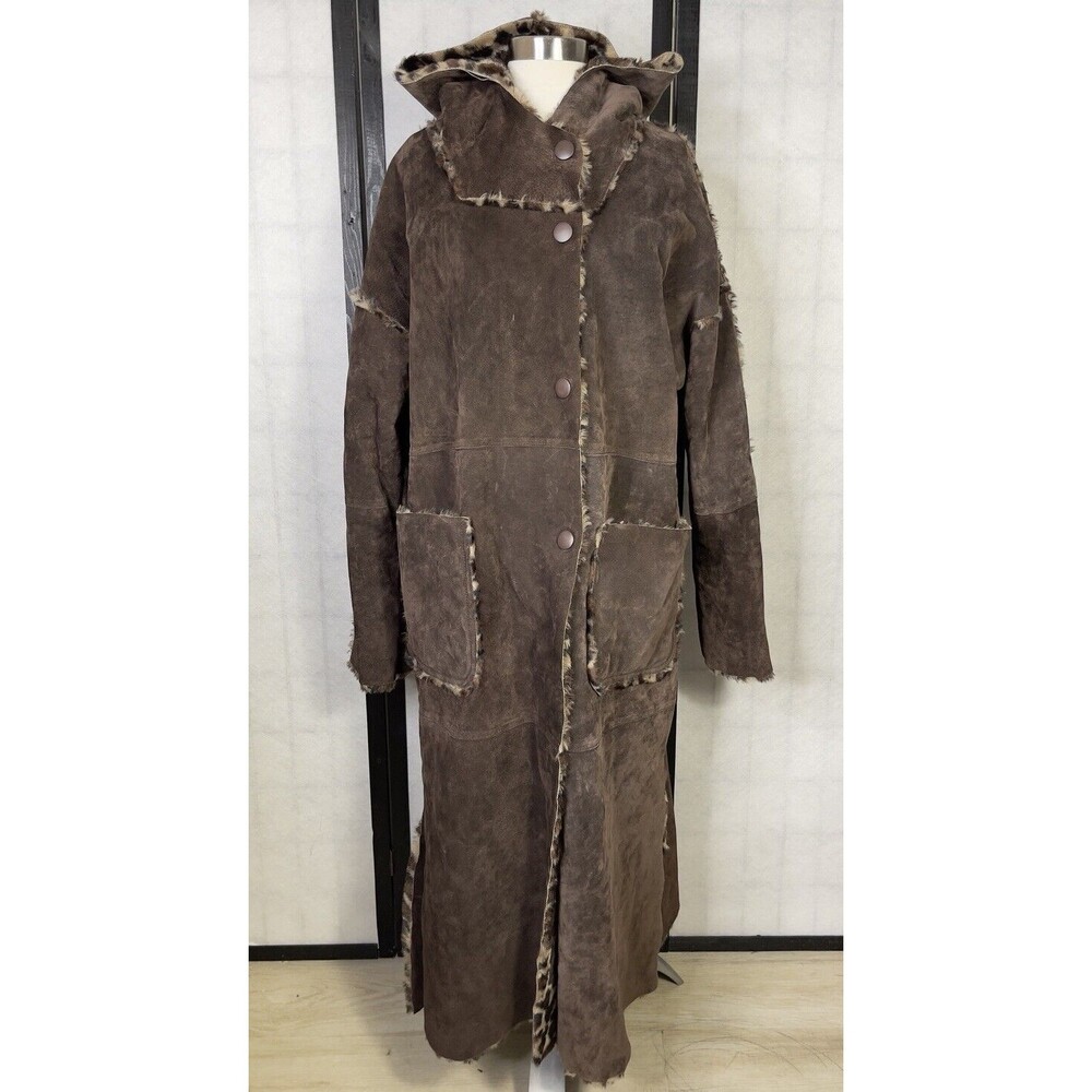 Vintage Newport News Easy Style Long Leather Jacket. Size: M
